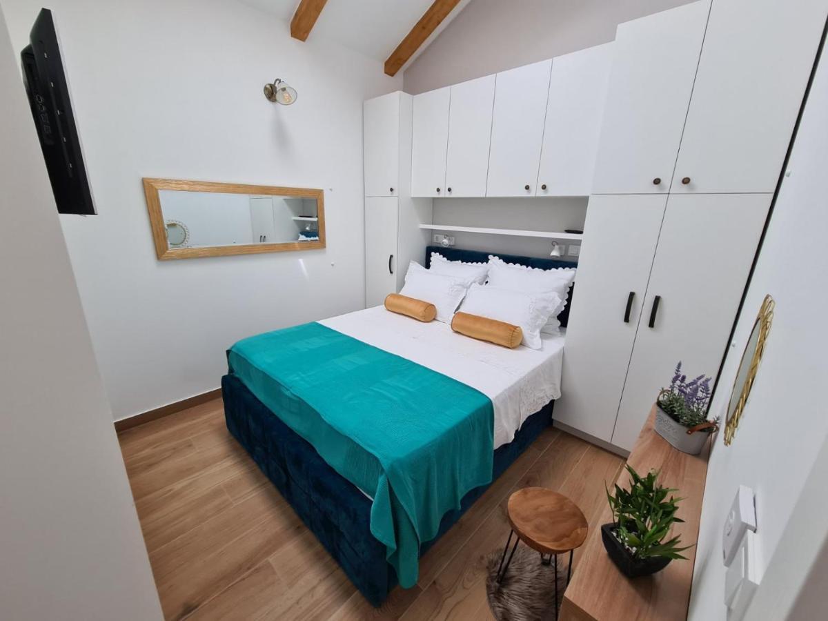 Apartman Bracera Primosten Exterior photo